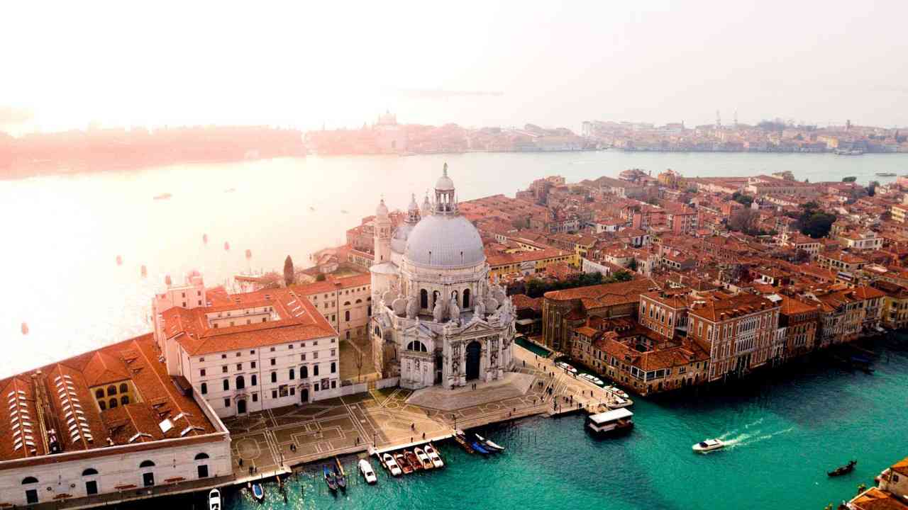 Rivermate | Italien