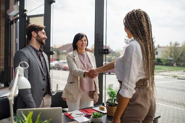 Rivermate | Wie man eine erfolgreiche internationale Recruitment-Strategie erstellt