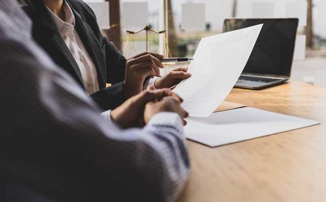 Rivermate | Avoiding Contractor Misclassification: A Guide for Businesses