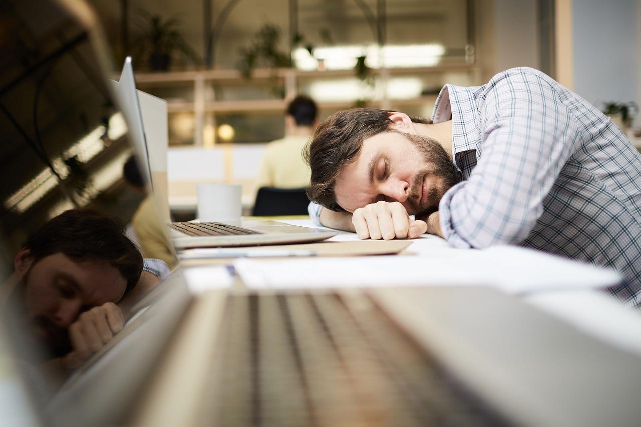 {Rivermate | Wie man eine Work-Life-Balance bei der Arbeit im Homeoffice aufrechterhält.