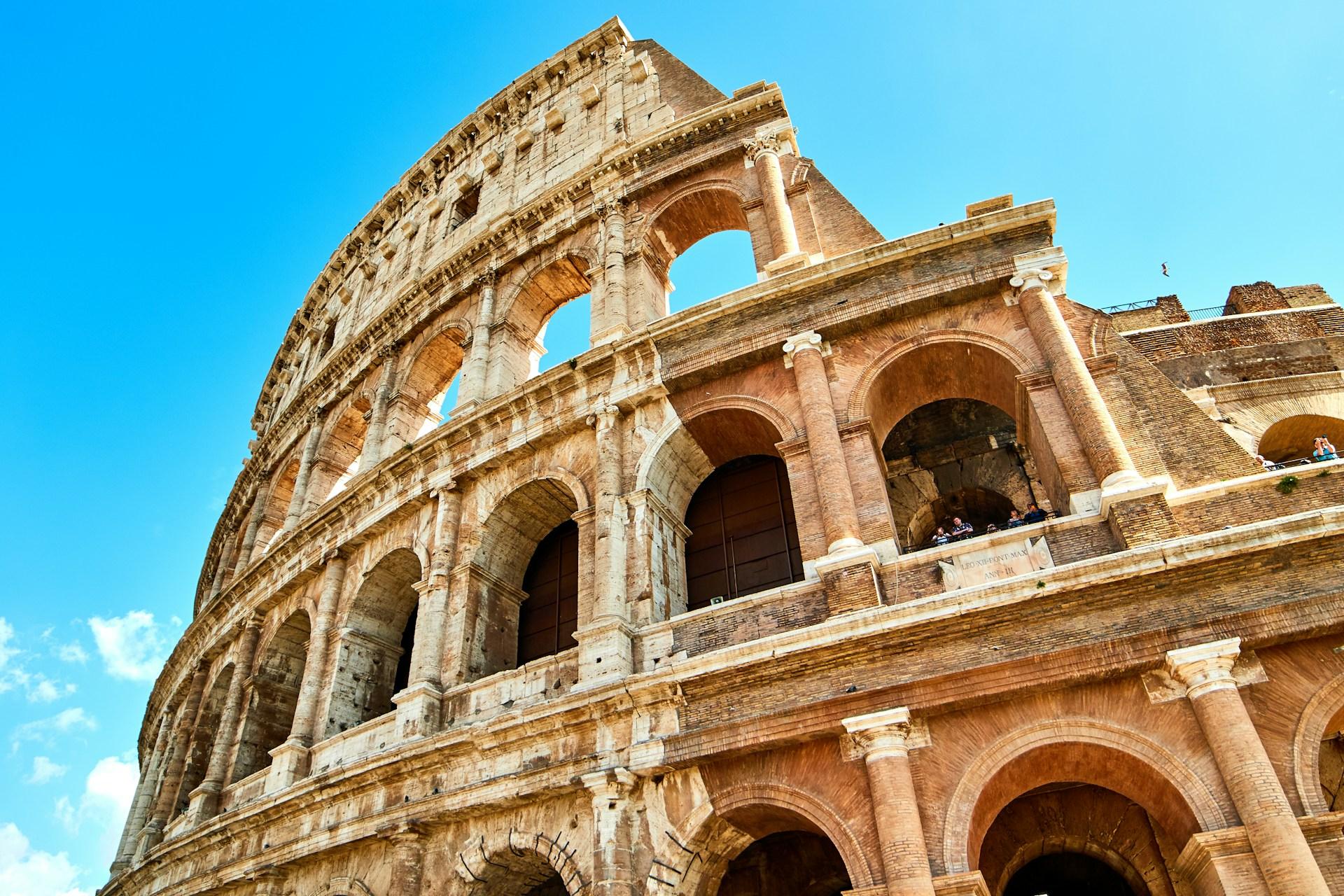 Rivermate | Employer of Record Italy: Hire in Italy Without a Local Entity