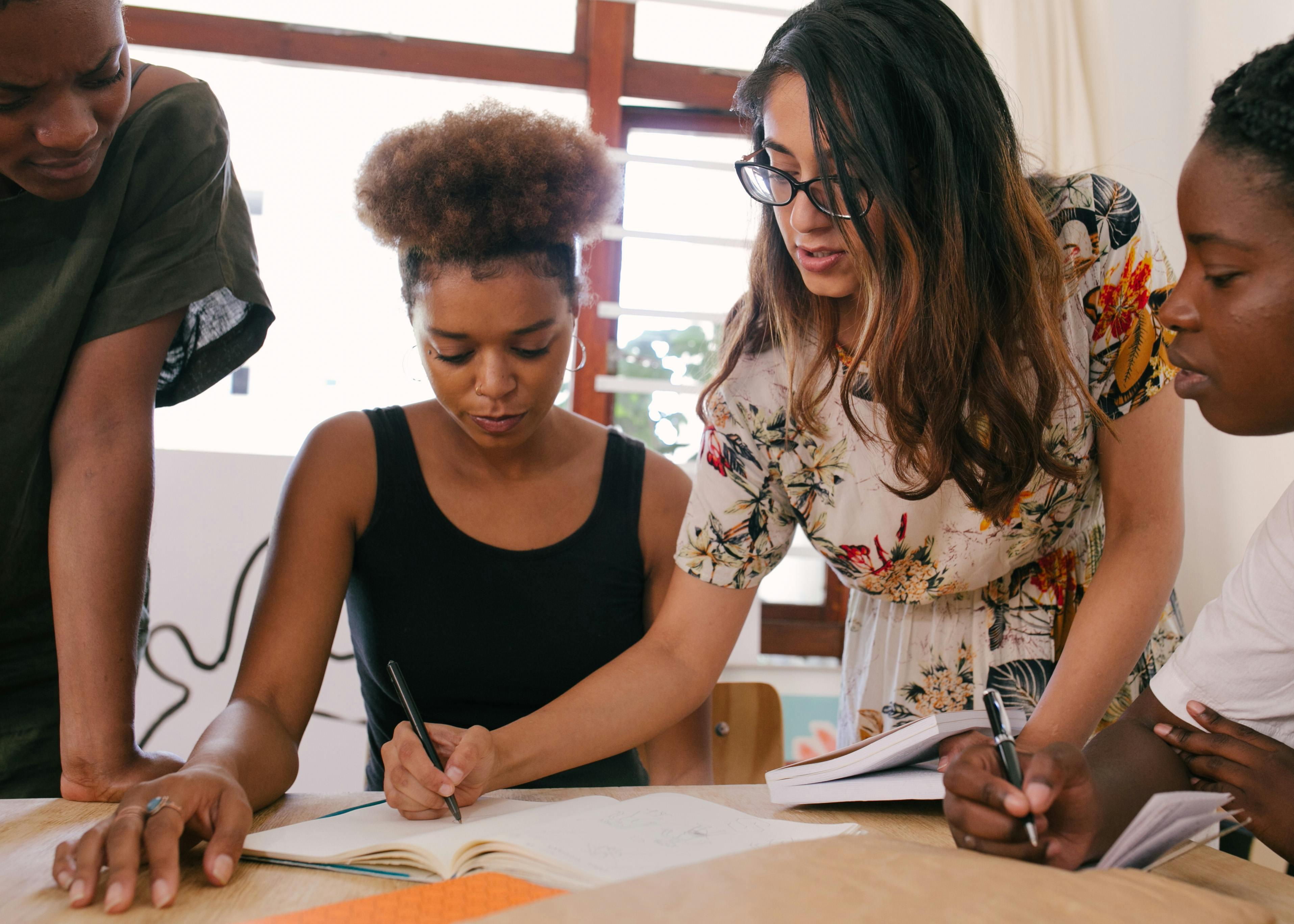 Rivermate | Structurering van een Globaal Team: Innovatieve Modellen voor Remote Teams.