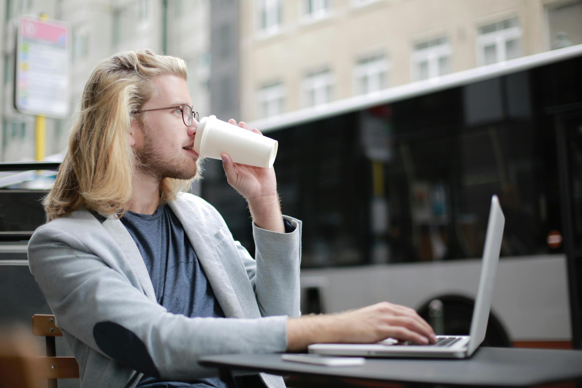 {Rivermate | Wo man viel verdienen kann: 7 europäische Länder für Remote-IT-Arbeit