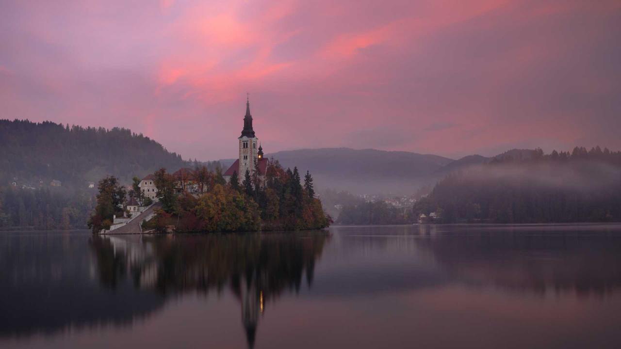 Rivermate | Slovenia landscape