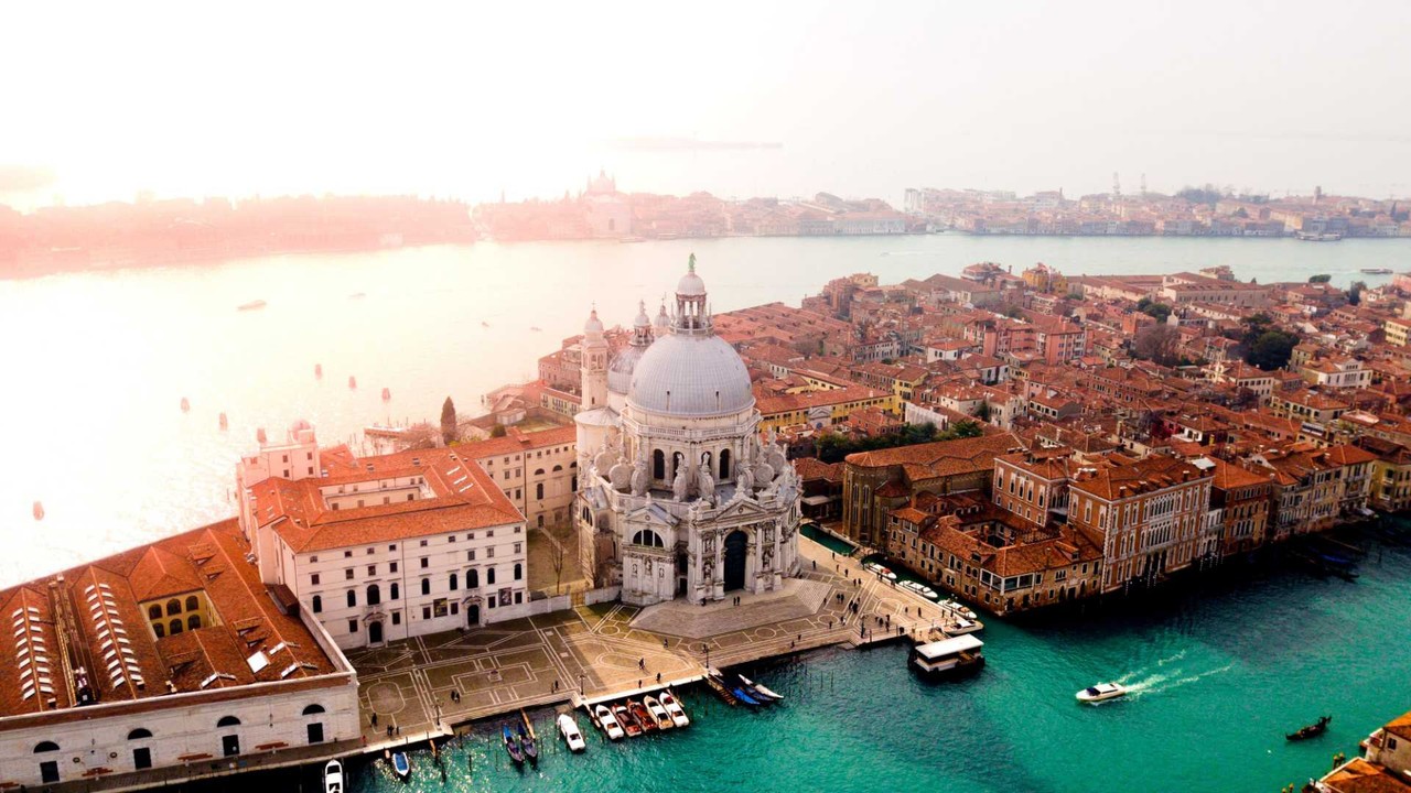Italie remote work regulations - Professional landscape and employment guidance