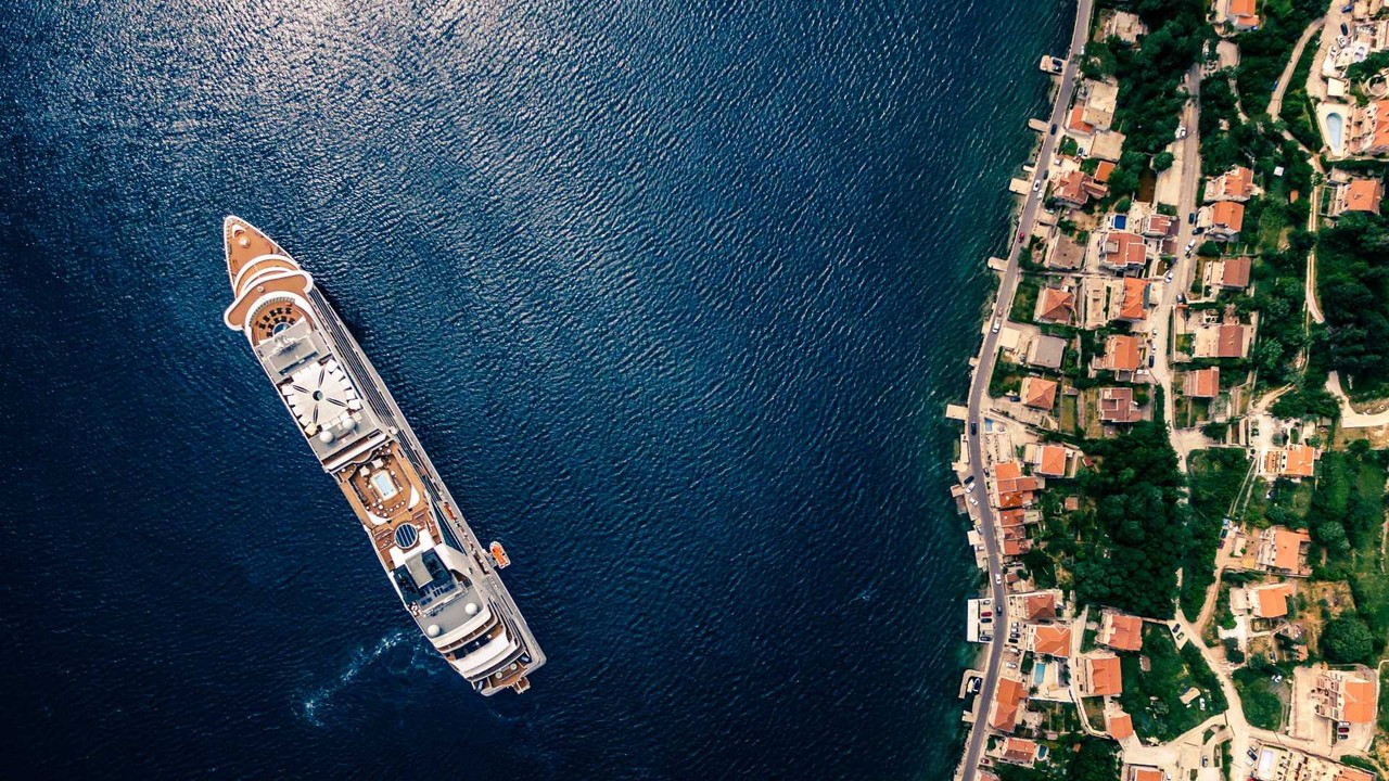 Monténégro work permits and visa requirements - Professional landscape and employment guidance