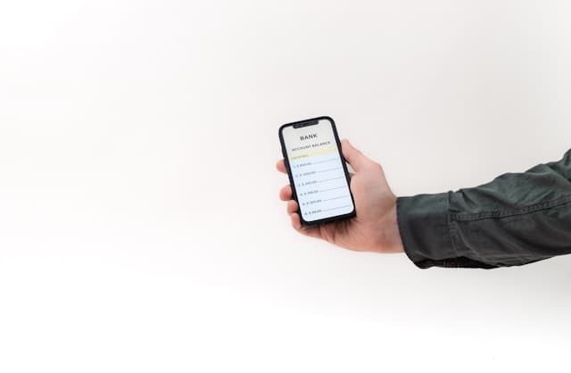 Rivermate | How to Open a Bank Account in France: A Complete Guide for Expats