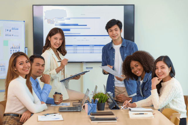 Rivermate | How To Hire a Remote Sales Team in 2025?