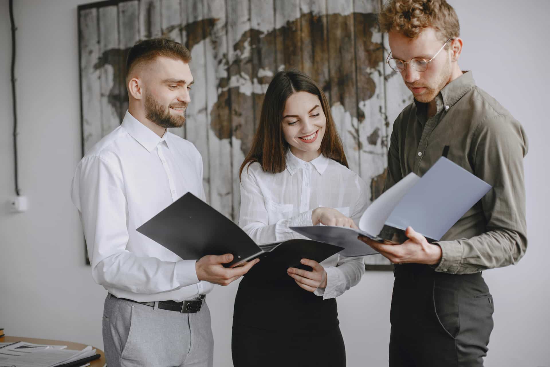 Rivermate | Choosing a Global Payroll Provider? 8 Factors to Evaluate (2026 Update)