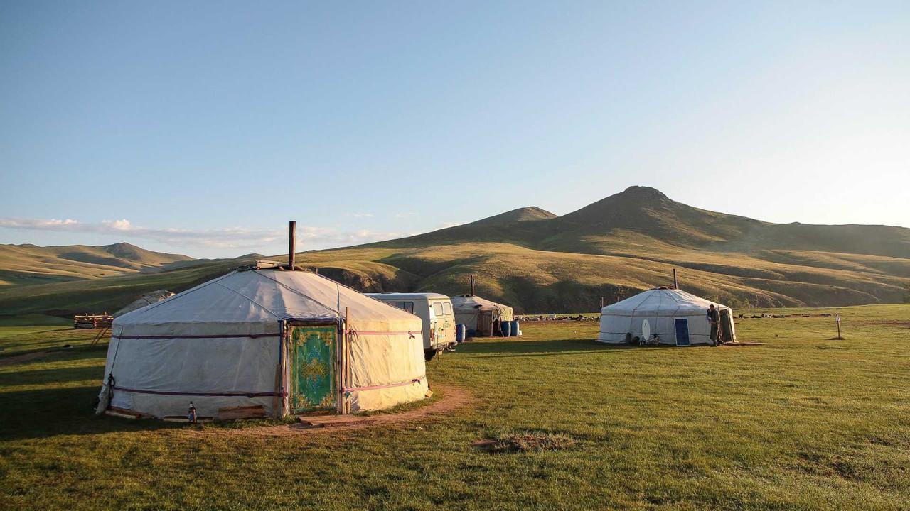 Rivermate | Mongolia landscape